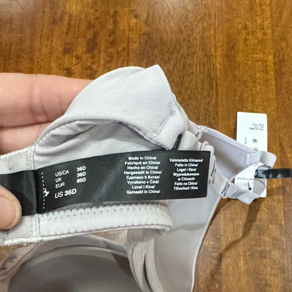 NWT DKNY Women's Light Lavendar T-Shirt Bra